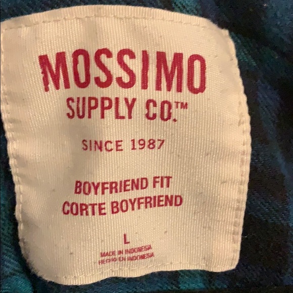 Mossimo Plaid - Picture 3 of 3